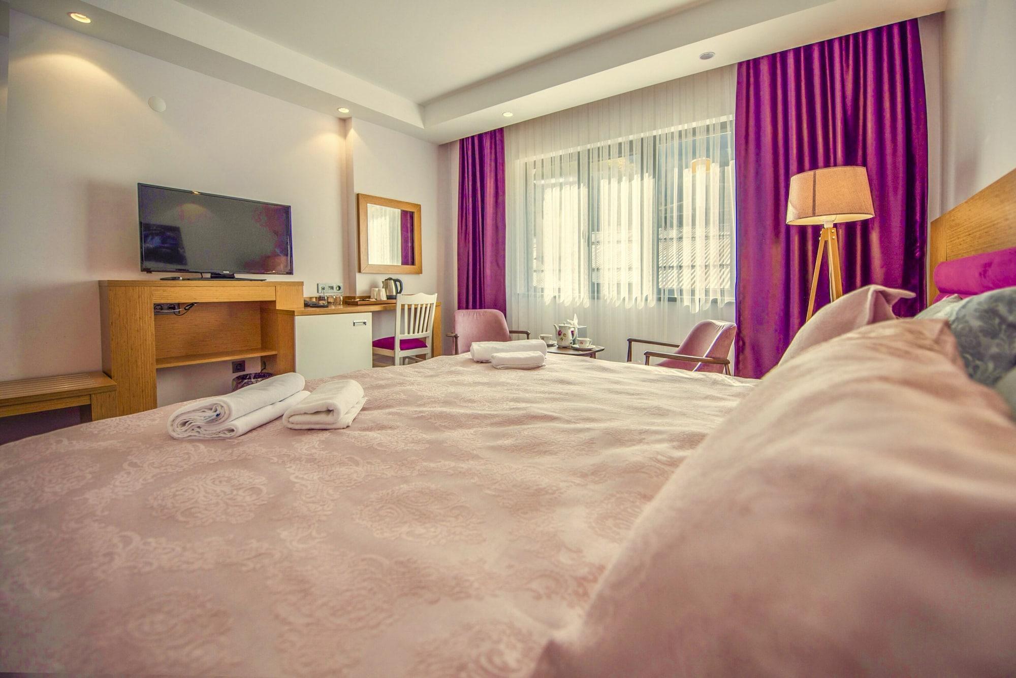 Golden Inn Hotel Uzungoel Bagian luar foto