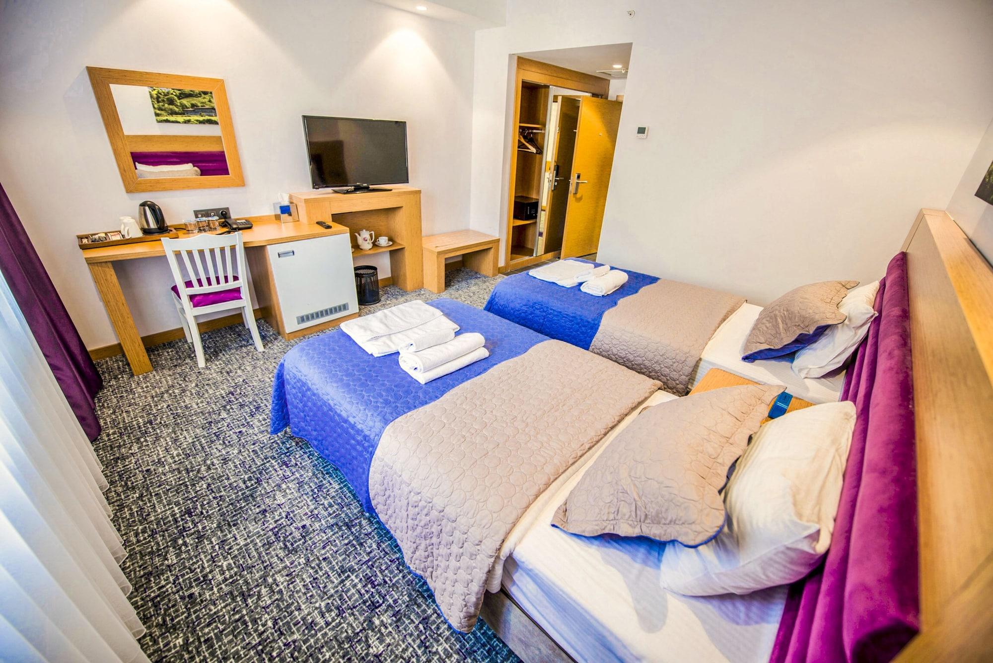 Golden Inn Hotel Uzungoel Bagian luar foto