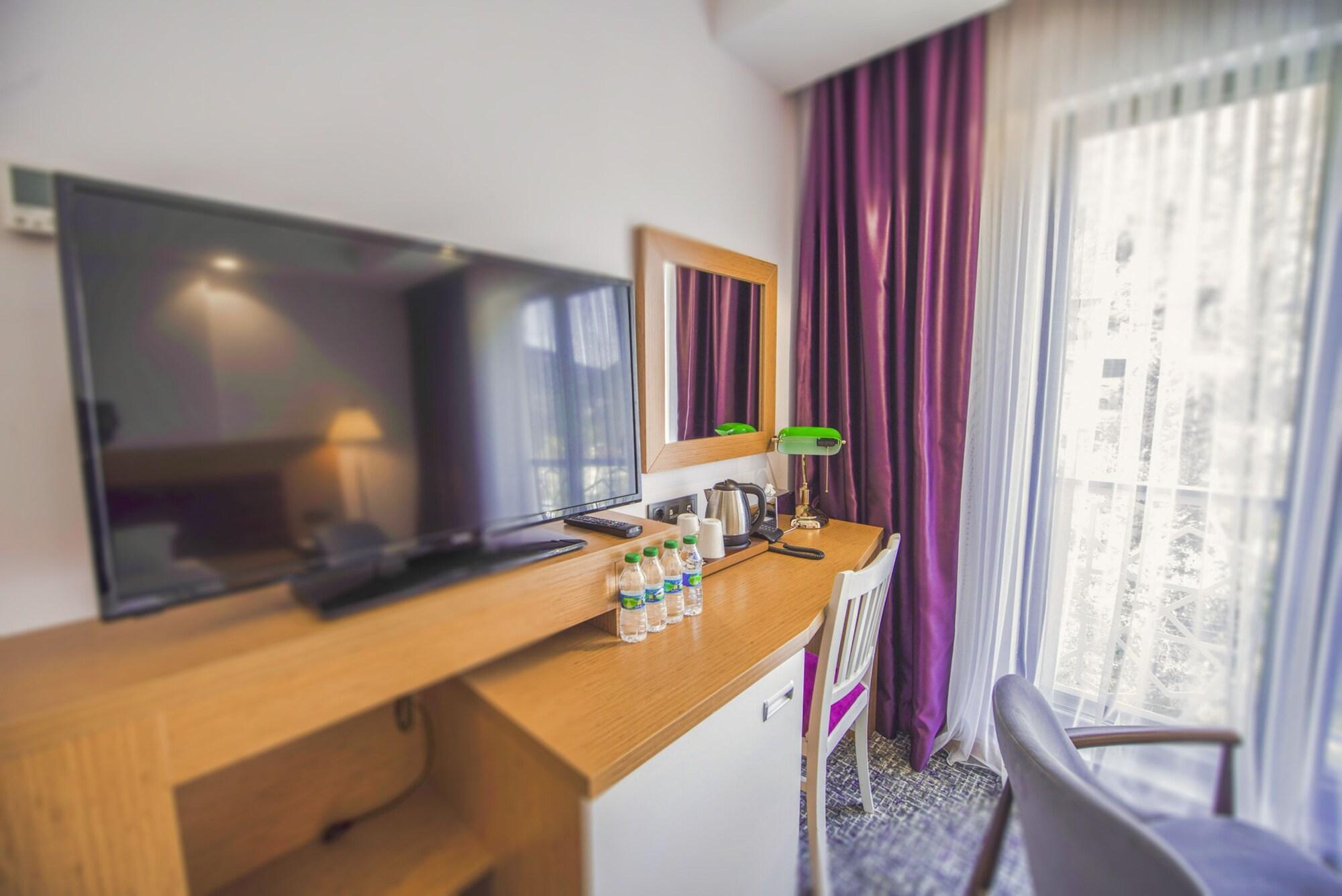 Golden Inn Hotel Uzungoel Bagian luar foto