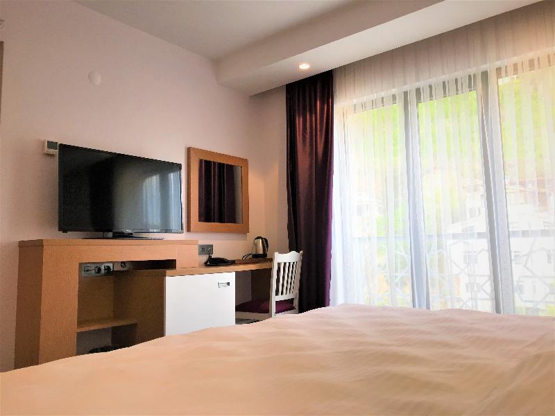 Golden Inn Hotel Uzungoel Bagian luar foto