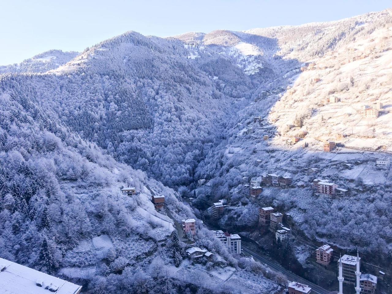 Golden Inn Hotel Uzungoel Bagian luar foto