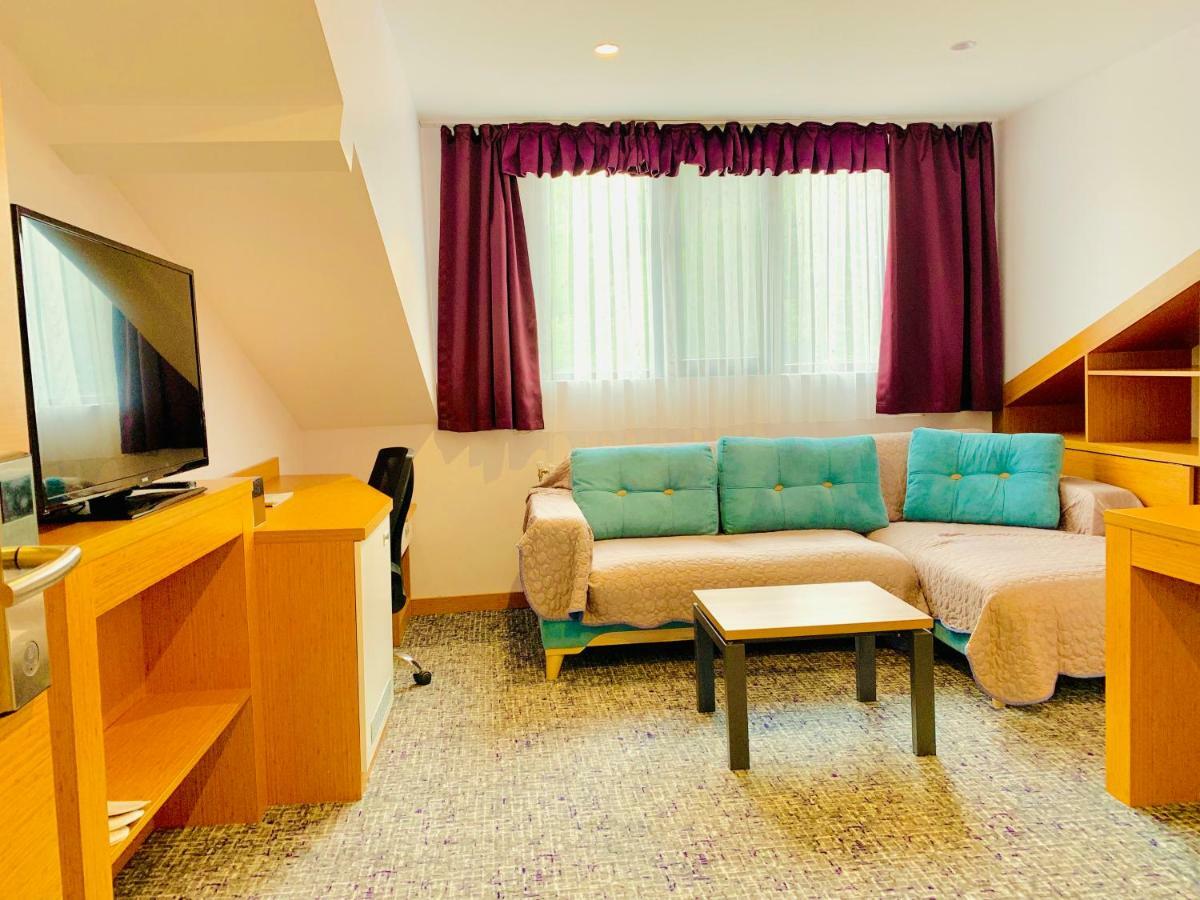 Golden Inn Hotel Uzungoel Bagian luar foto