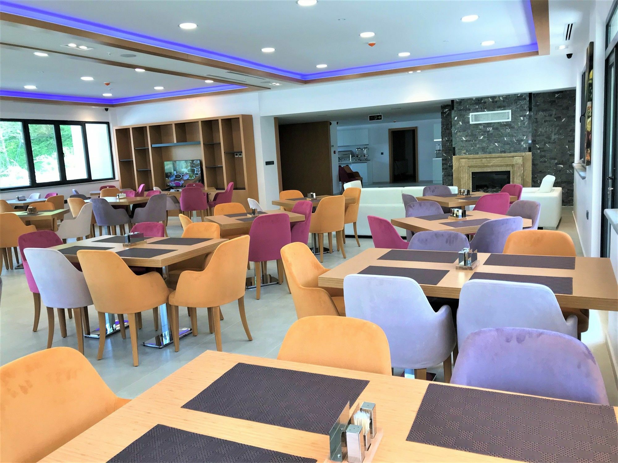 Golden Inn Hotel Uzungoel Bagian luar foto